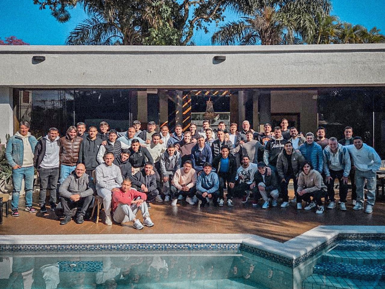 «Juntos somos invencibles»: El importante gesto de Zapag con el plantel de Cerro Porteño