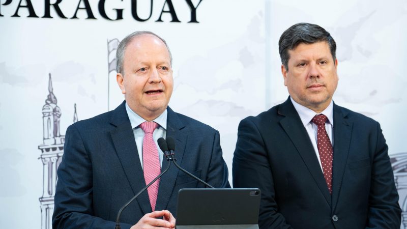 Paquete económico del Ejecutivo irá al Congreso: más fusiones, menos Estado y promesas recicladas