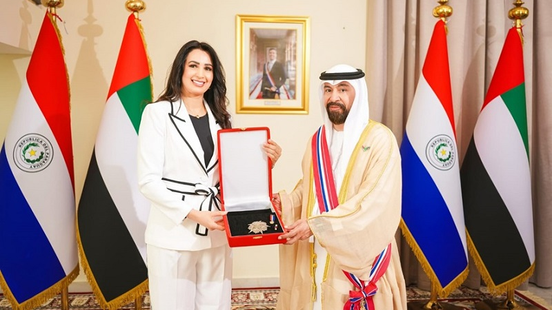 Peña multiplica embajadores en el mundo con 18 decretos