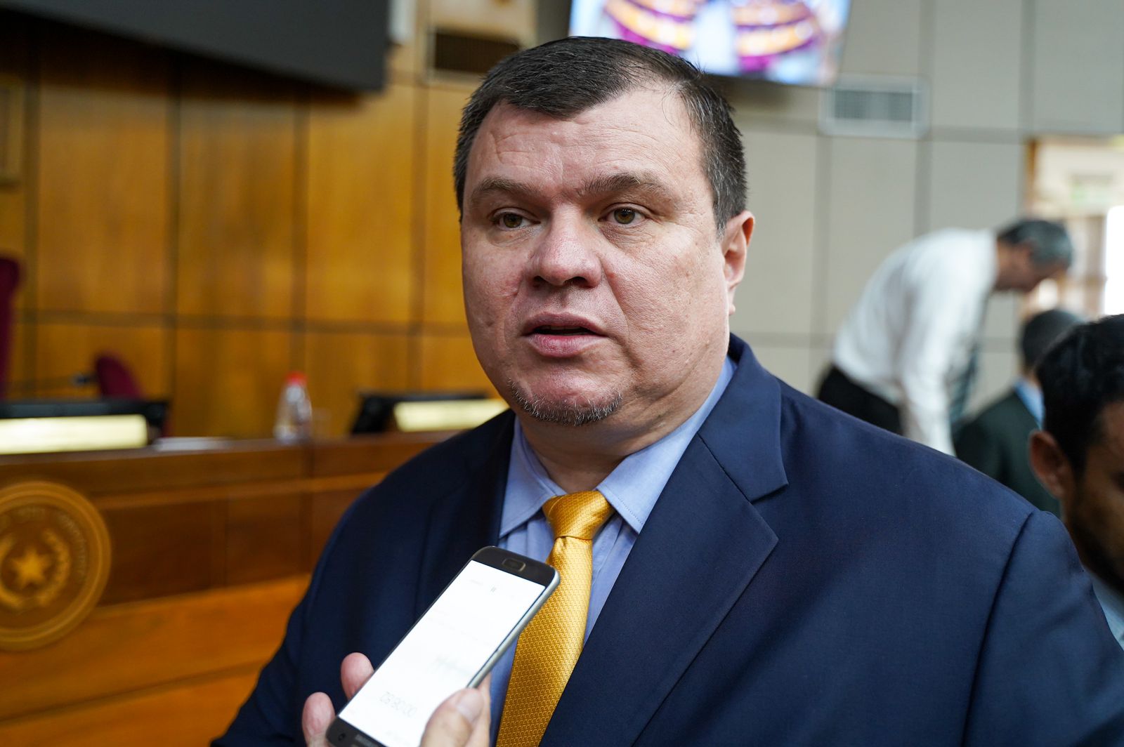 Senador habla de un “ministro paralelo” en el MOPC