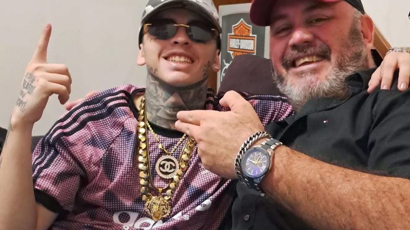 Soy de barrio”: el Arquitecto Sotomayor se muestra con El PRINCI de La Cha y desata reacciones