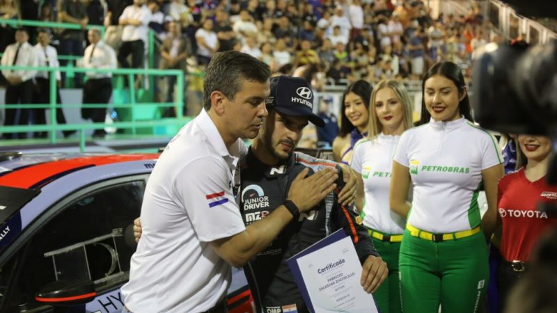 Peña suma nueva gira internacional: Presidente viajará a Finlandia para Mundial de Rally