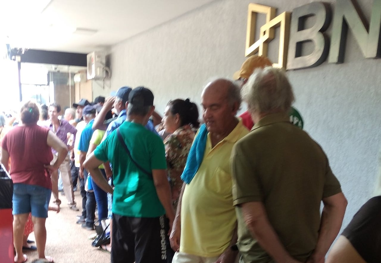 Caja Fiscal: detectan más de 400 fallecidos en la lista de jubilados