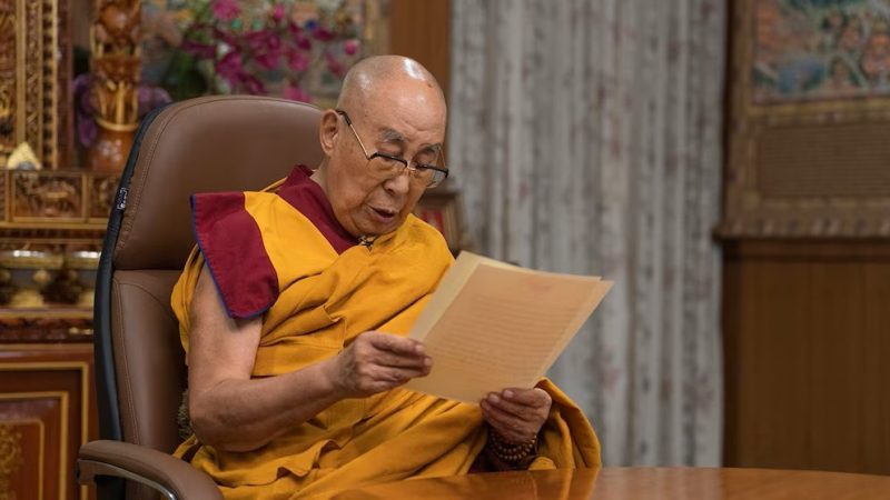China quiere elegir al próximo Dalai Lama y enciende la polémica sobre liderazgo en el budismo