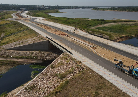 Inician obras del nuevo barrio Bañado Tacumbú en la Costanera Sur