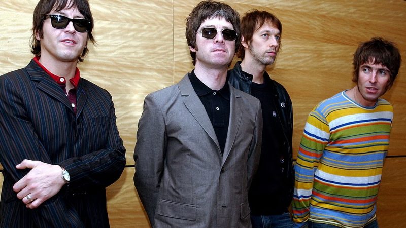 Los hermanos Gallagher vuelven a los escenarios: Oasis arranca su gira mundial