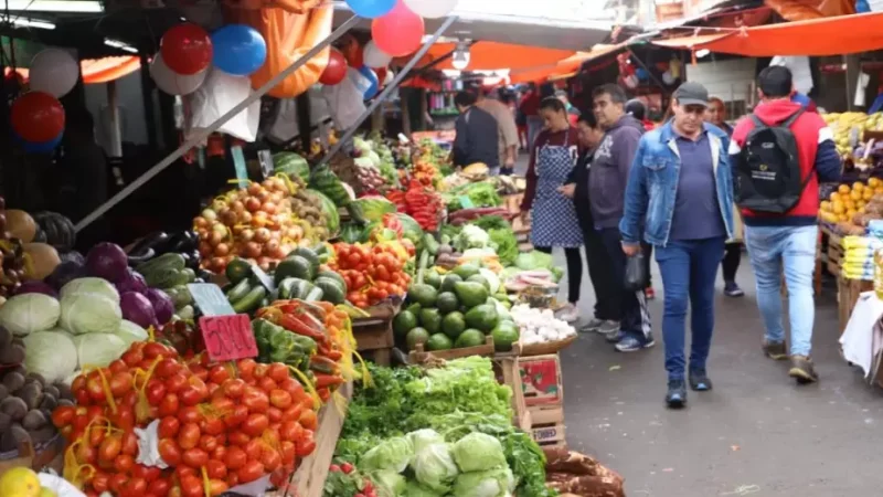Vendedores del Mercado 4 ya pueden cobrar con POS