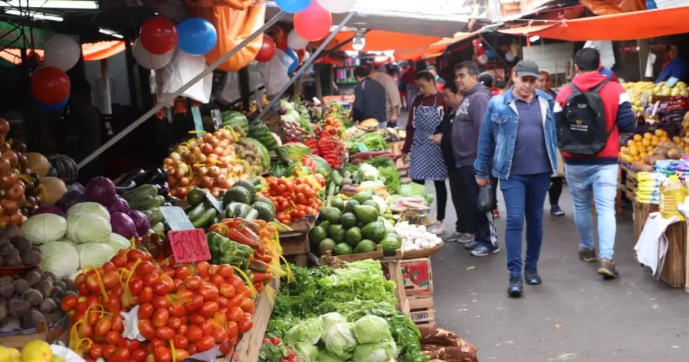Vendedores del Mercado 4 ya pueden cobrar con POS