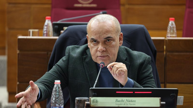 Cartismo traba fondos para pacientes con cáncer