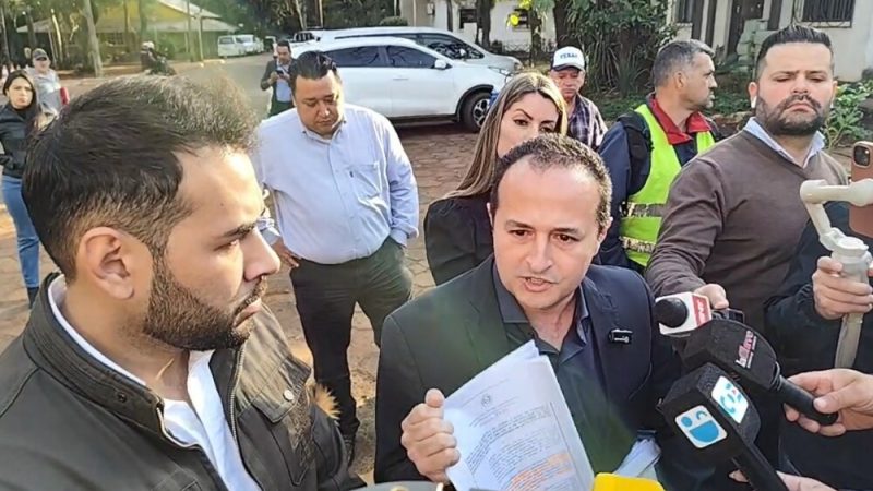 Intervención a Miguel Prieto: Denuncian uso del Estado como garrote político dirigido desde «calle España»