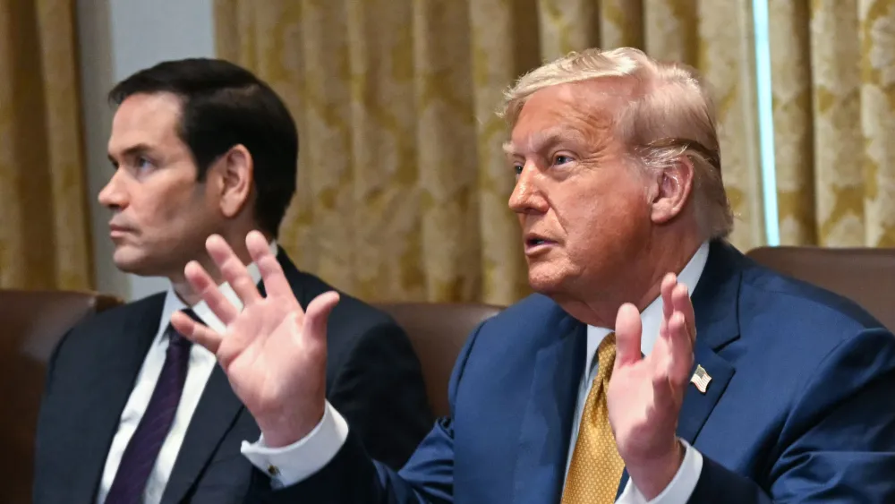 Trump se enfurece al ser consultado por el tema Epstein: «¿Todavía hablamos de este asqueroso?”