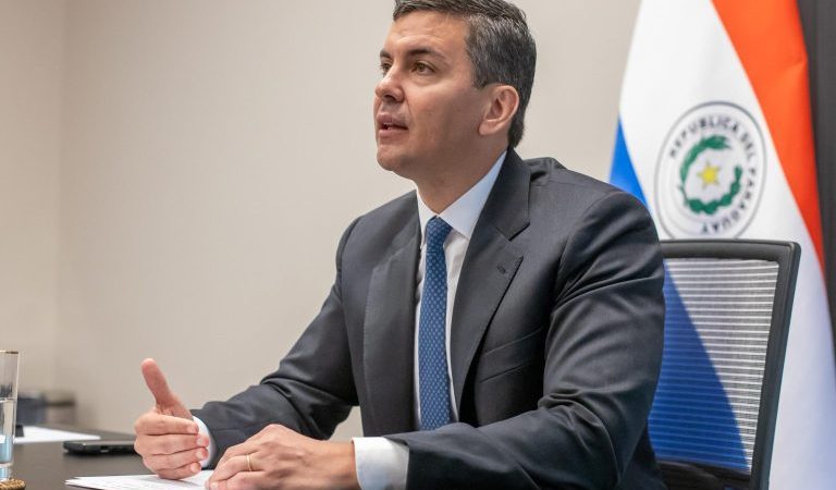 Viaje del presidente Peña retrasaría presentación de paquete de leyes