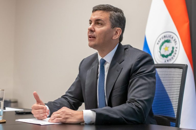 Viaje del presidente Peña retrasaría presentación de paquete de leyes