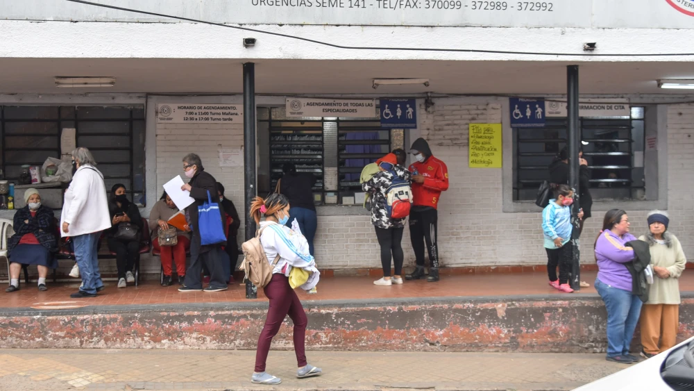 Beba muere por falta de terapia en Hospital de Barrio Obrero: “Soy pobre y por eso le perdí a mi hija”