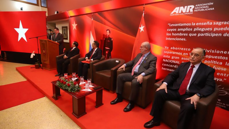 “Estamos al borde del apagón nacional”, advierten en foro energético de la ANR