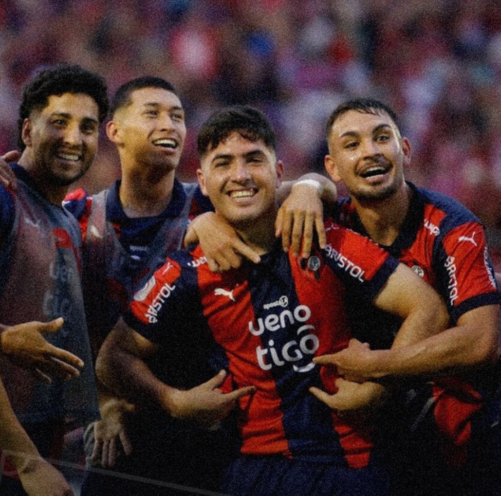 ¡Aliseda “a lo Ciclón”! Cerro remontó con garra y es líder absoluto del Clausura