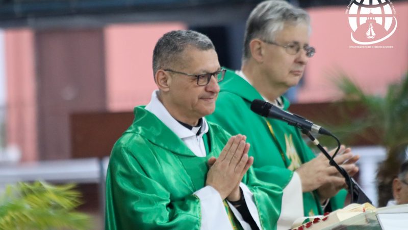Lobos con piel de oveja: sacerdote denuncia el camuflaje moral de políticos ambiciosos