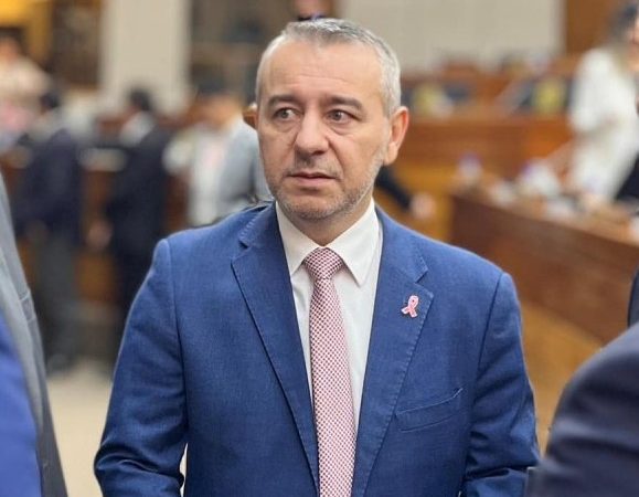 Blindaje en marcha: diputado Centurión lamenta que oficialismo retiene informe sobre «Nenecho»