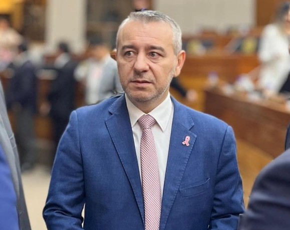 Blindaje en marcha: diputado Centurión lamenta que oficialismo retiene informe sobre «Nenecho»