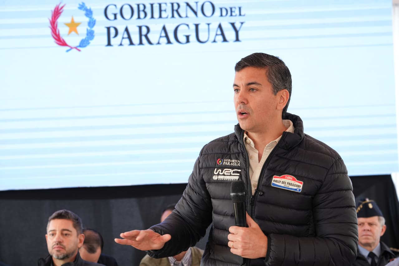 Peña a docentes: “Si quieren aumento, que elijan entre salario o programas sociales”