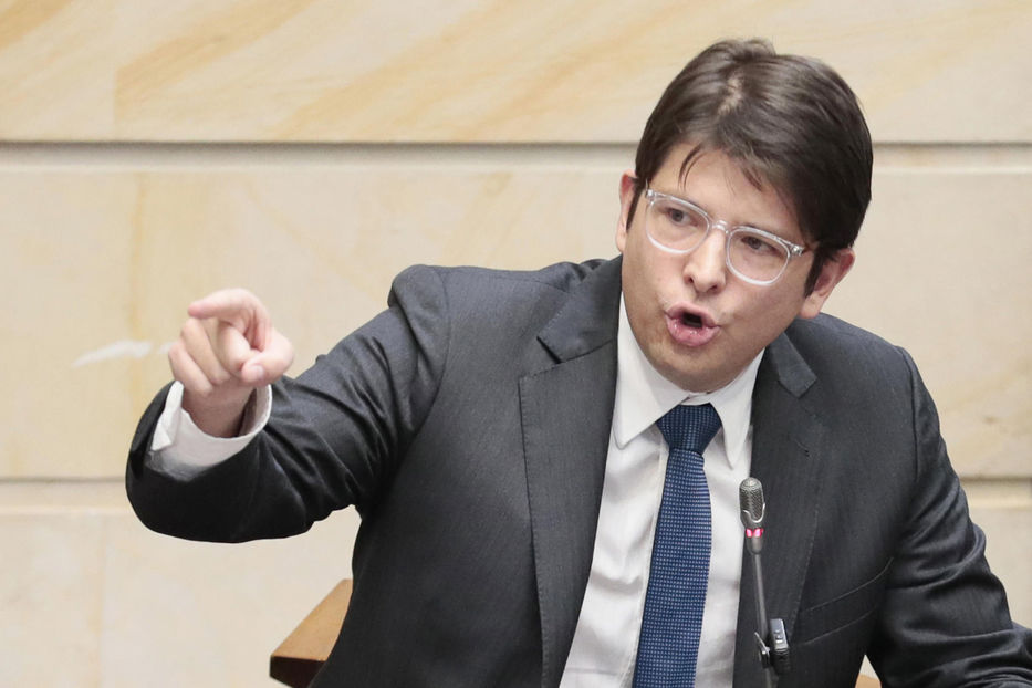 Falleció Miguel Uribe Turbay, precandidato presidencial colombiano que sufrió atentado en junio pasado