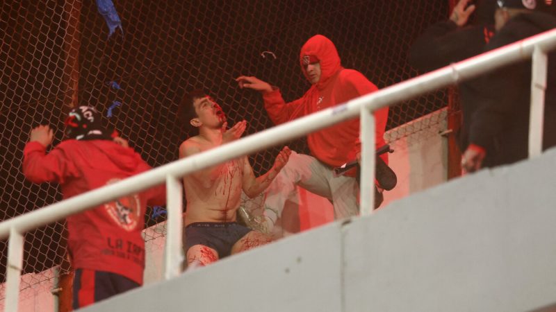 Independiente vs. U de Chile: violencia, sangre y locura total en Avellaneda