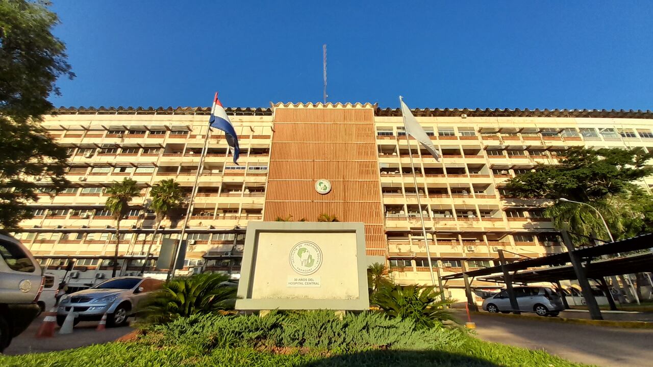 DNCP suspende millonaria licitación del IPS por presunto direccionamiento