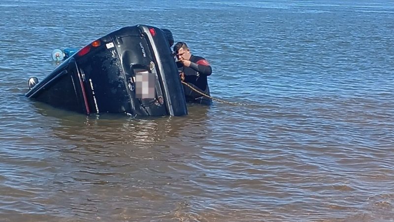 Tragedia en el Paraná: hallan sin vida a joven desaparecida dentro de su vehículo