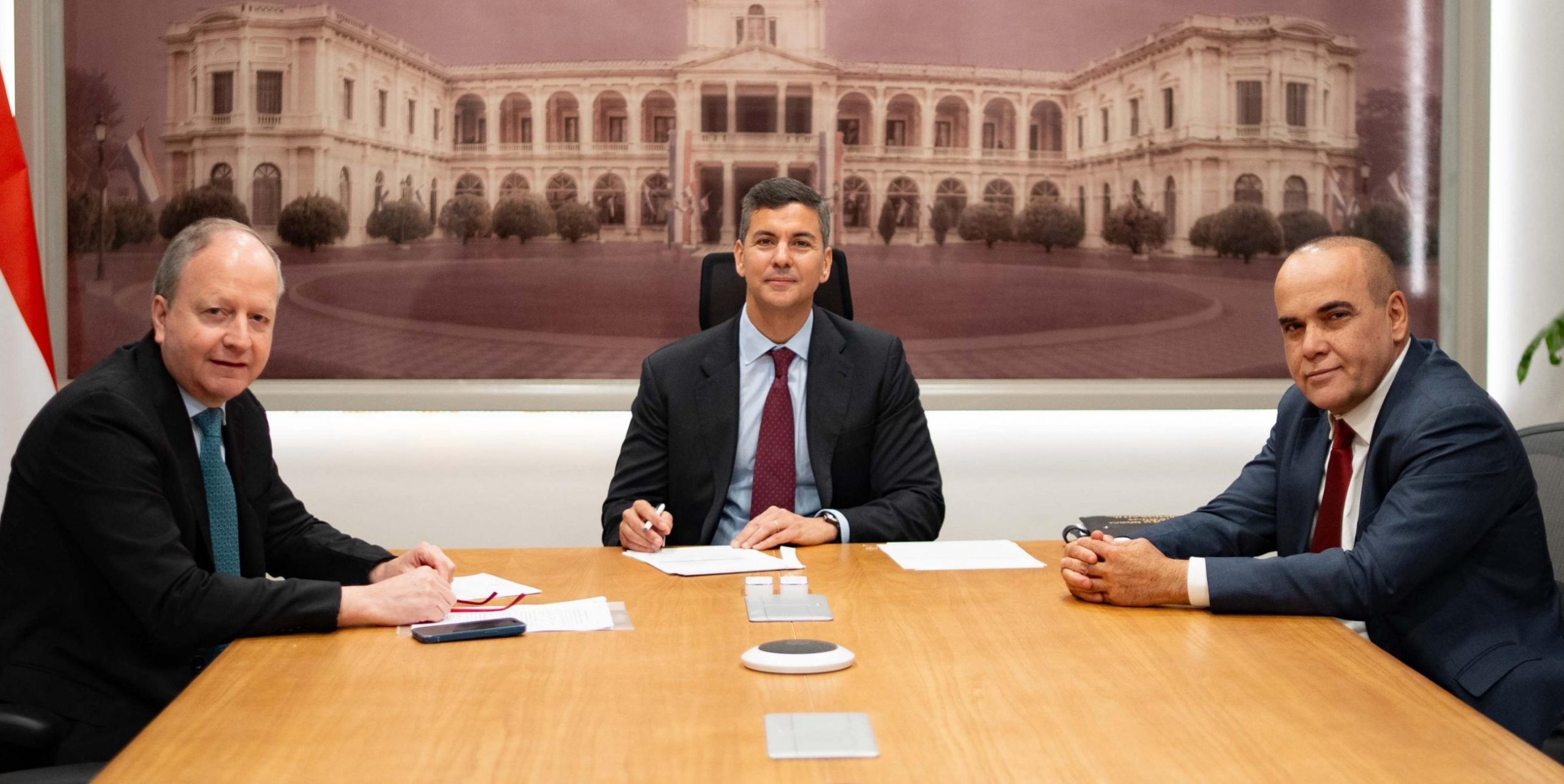 Bienestar inflado: Peña sube USD 236 millones en su PGN 2026 mientras promete austeridad