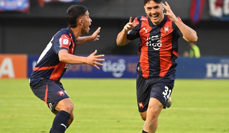 Cerro Porteño impone su ley y equilibra la historia del superclásico