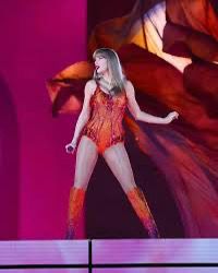 Taylor Swift sorprende con nuevo álbum: “The Life of a Showgirl”