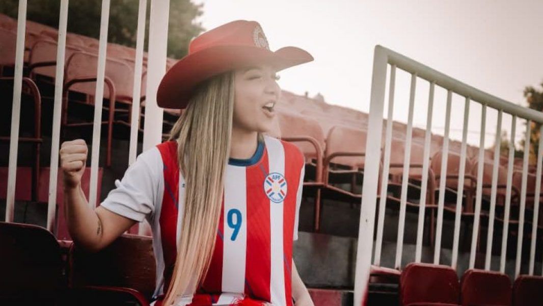 Marilina Bogado prende la previa al combo albirrojo con un hit que ya es furor