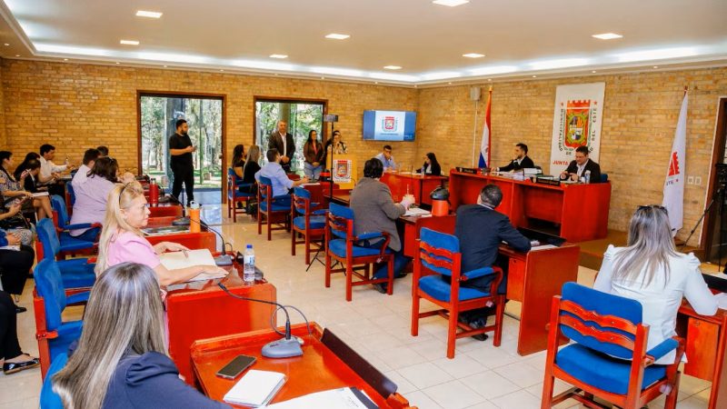 Junta Municipal de CDE elige hoy al reemplazo interino de Miguel Prieto