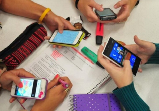 Abusos de empresas telefónicas son similares a la mafia de los pagarés, según senadora