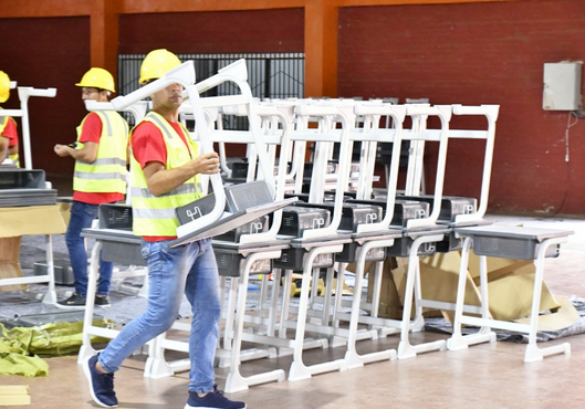 Reportan distribución del 95 % de muebles escolares en todo el país