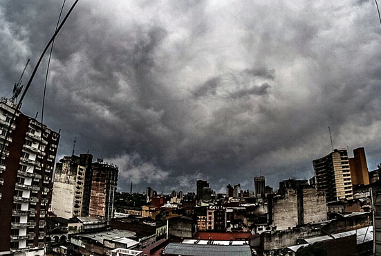 Tormenta de Santa Rosa llegaría recién el domingo