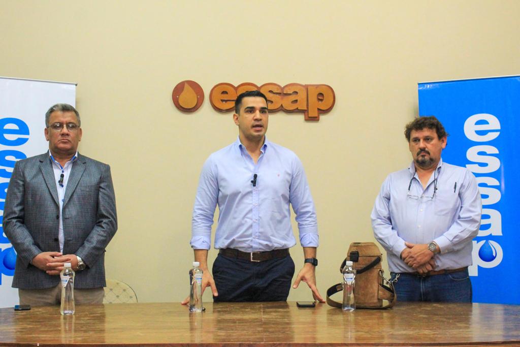 Luifer Bernal se baja de la carrera en Asunción y reafirma su continuidad en ESSAP