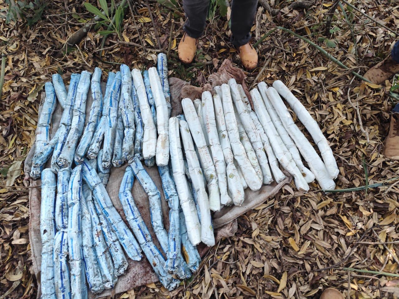 Hallan una caleta con 74 explosivos de alta potencia en Horqueta