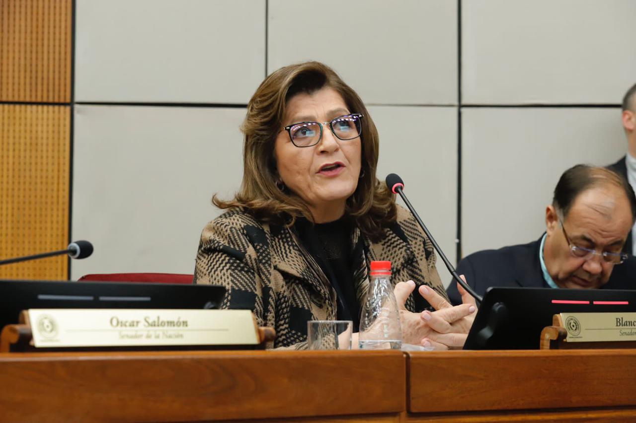 “Todavía no tenemos esa cultura de leer tanto”, reflexiona senadora Ovelar