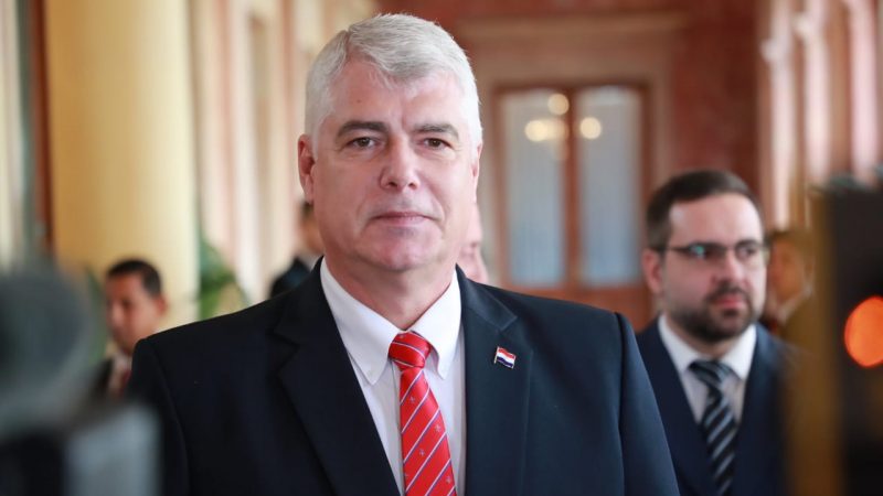 «Yo no voy a acordar con Cartes, Peña ni con Alliana», dice Arnoldo Wiens