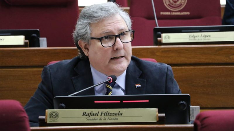 Filizzola rompe con CONARE: “No avalo acuerdos inconstitucionales con EE.UU.”