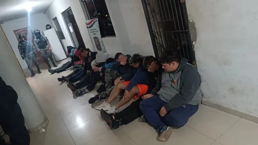 Balas antes de los votos: previa de elección estudiantil en Derecho UNA termina con dos heridos y 13 detenidos