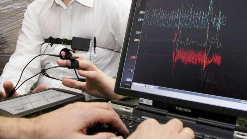 Comisarios deberán pasar prueba de polígrafo para ascender