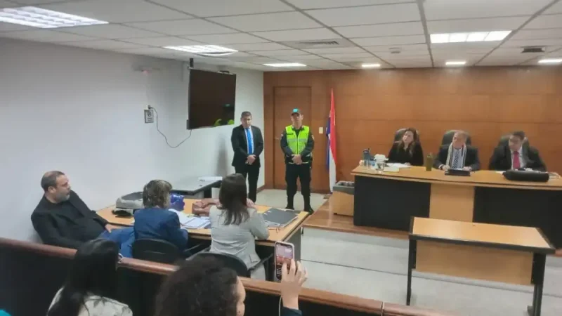 Condenan al encargado del Centro Cultural La Chispa a nueve meses de cárcel con suspensión