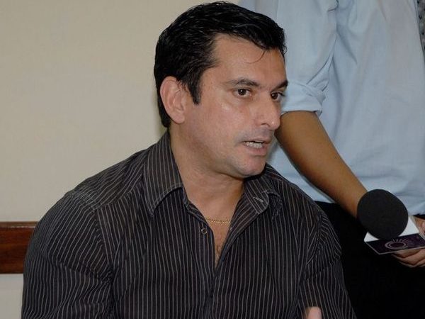 Condenan a exdirectivos de Electrofácil por uso de facturas falsas