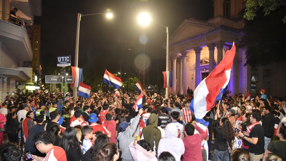 Si Paraguay clasifica el jueves al Mundial de Fútbol 2026, ¿el viernes es feriado?