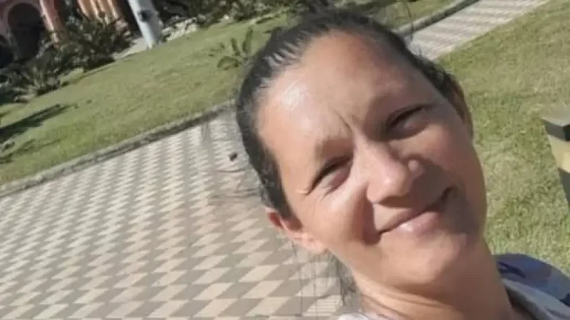 Mujer oye tiroteo, sale a mirar y muere víctima de una bala perdida en la Chacarita