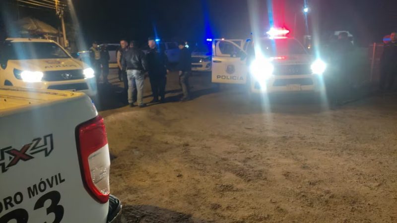 Caaguazú: 3 policías heridos al frustrar asalto de piratas del asfalto a un convoy de encomiendas