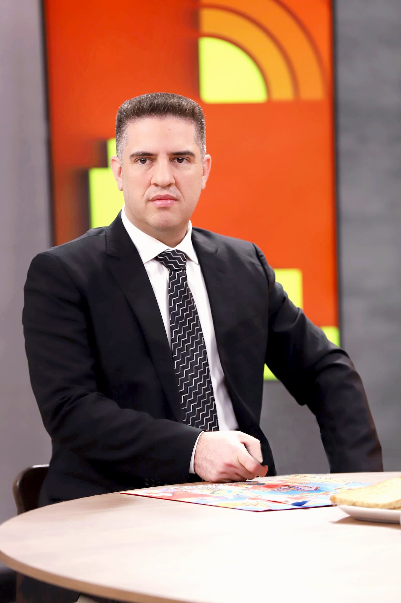 Gobierno repudia ataques contra periodistas, defiende el Estado democrático y el derecho a la libre expresión