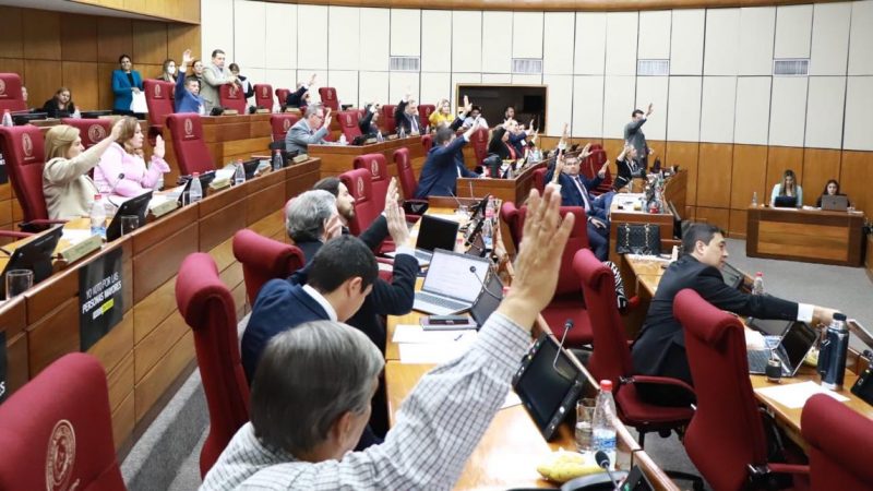 Senado dio visto bueno a declaración oficial en defensa de los periodistas